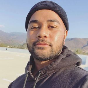 Meet your Posher, Leon